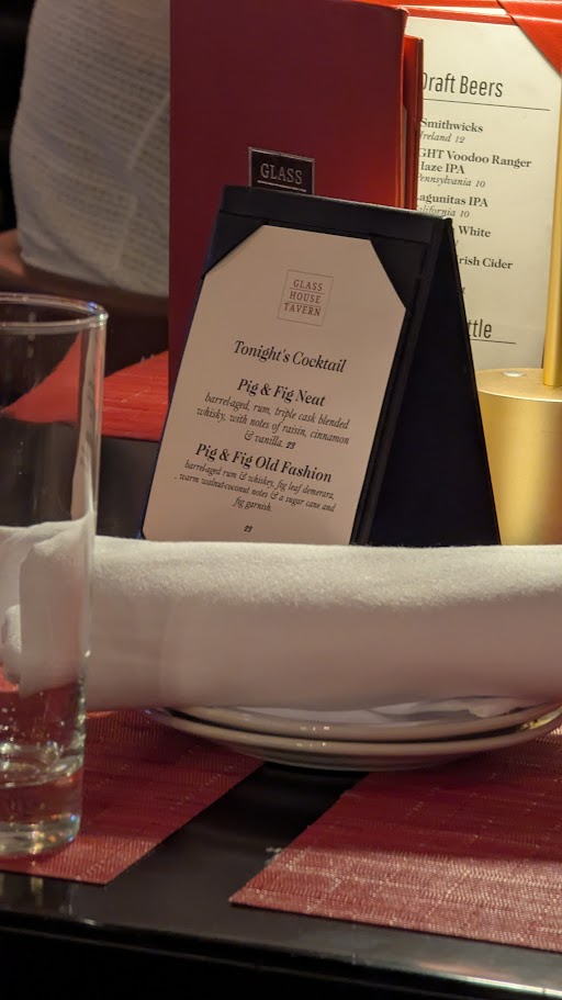 Glass House Tavern — photo 4