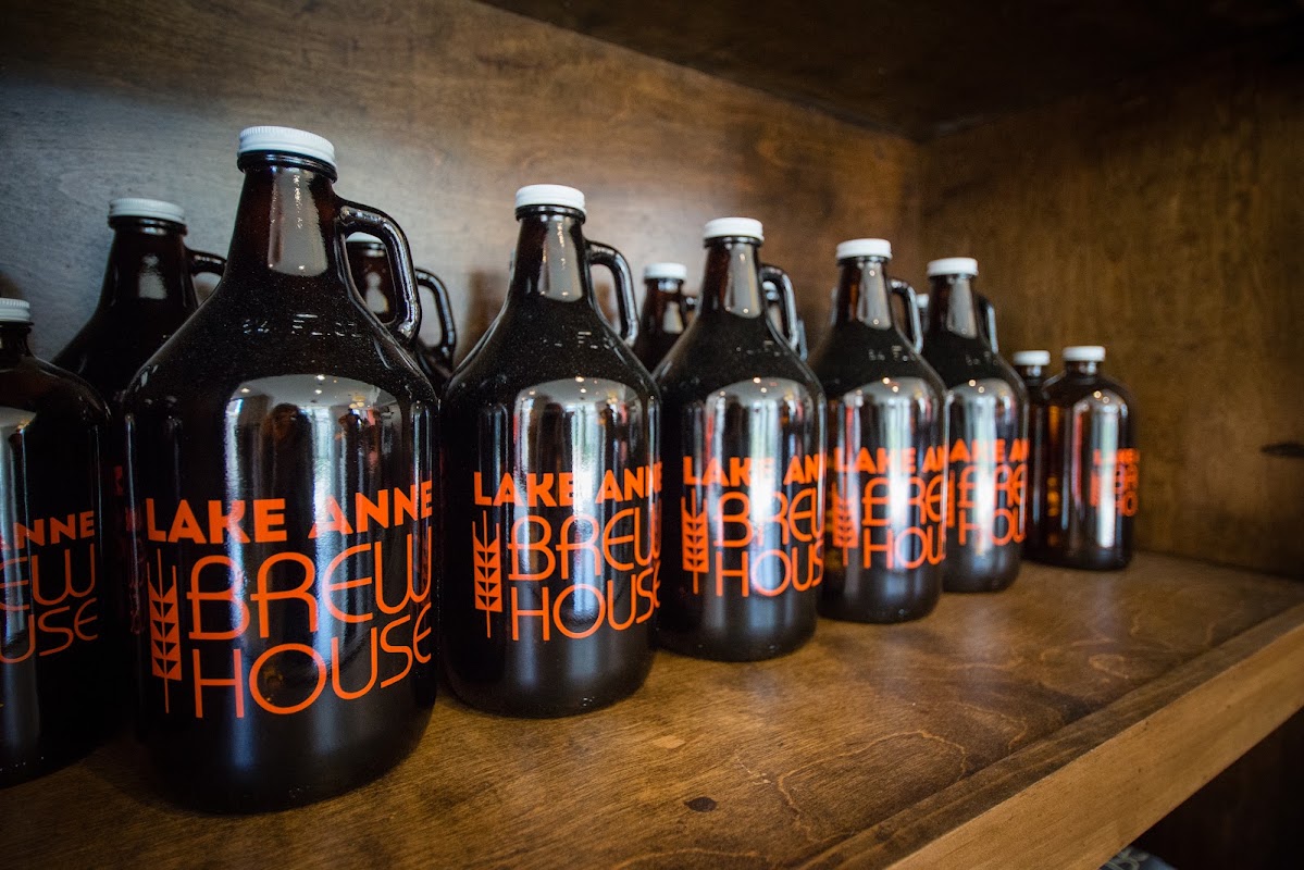 Photo of Lake Anne Brew House