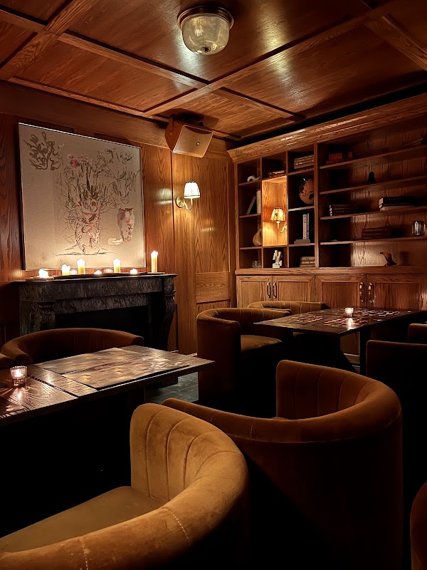 Photo of Reynold’s Bar