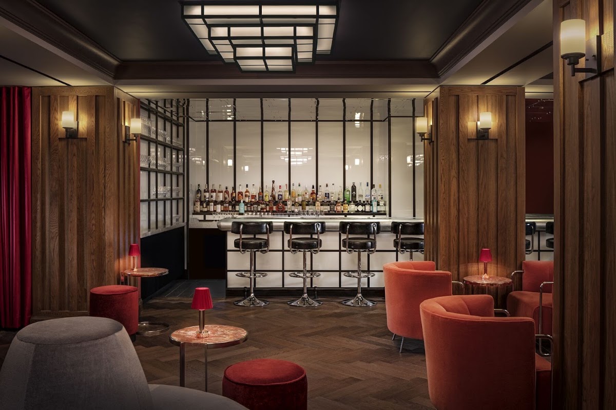 Photo of Silver Lyan