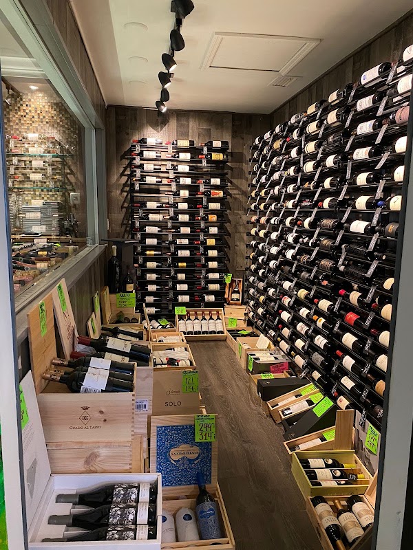 Photo of Happy Wine in the Grove