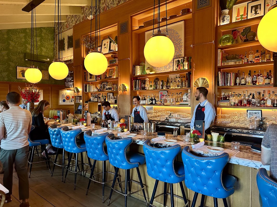 Photo of Bar Cecil