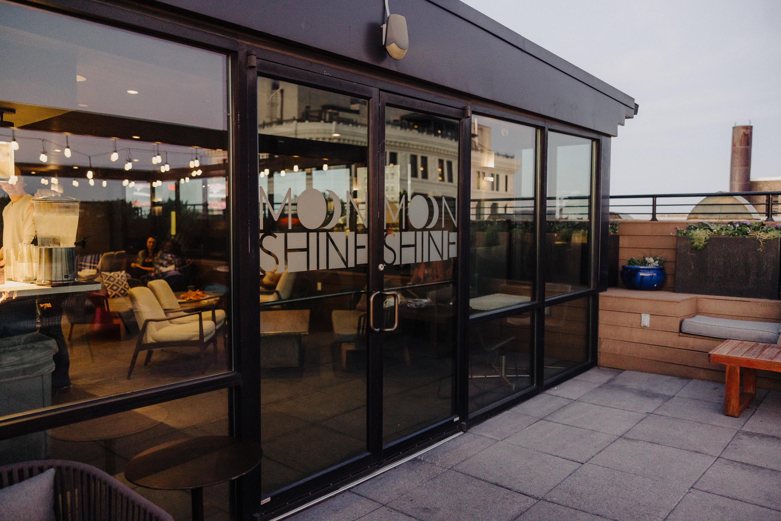 Photo of Moon Shine at Elyton Hotel