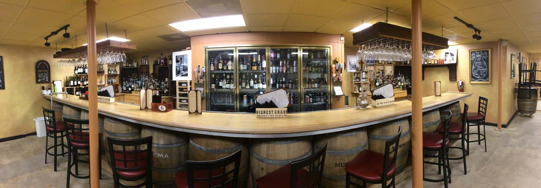 Photo of Riverside Liquors & The Restaurant in Riverside