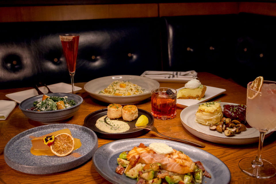 Photo of Palette Bar & Grill