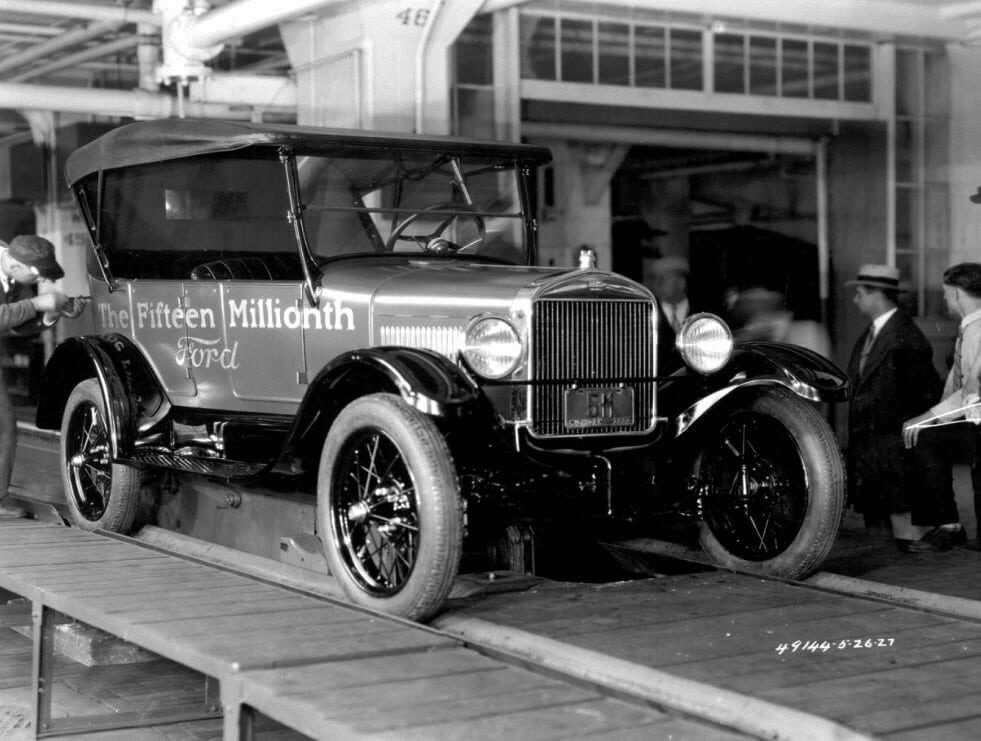 Photo of Ford's Garage Viera