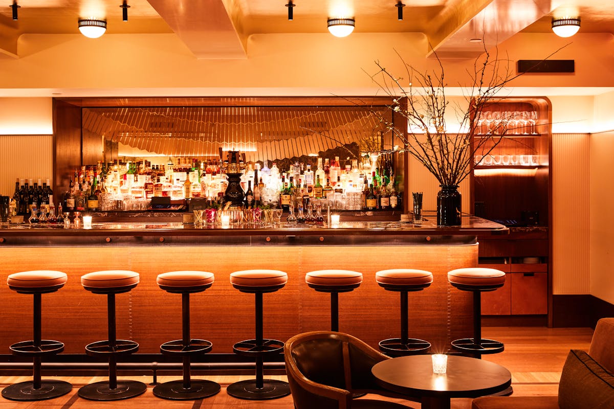Photo of Evening Bar