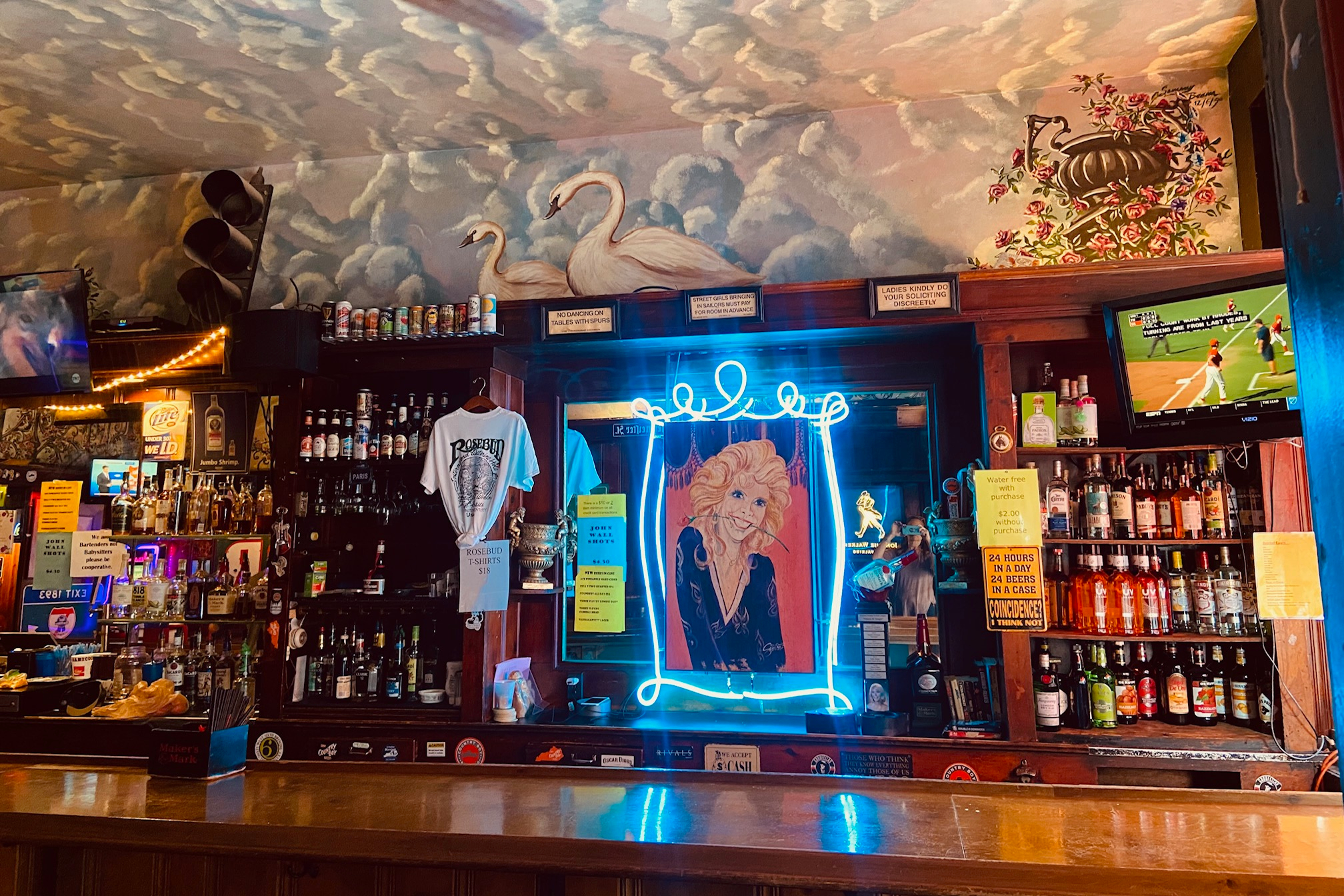 Photo of Silks Lounge