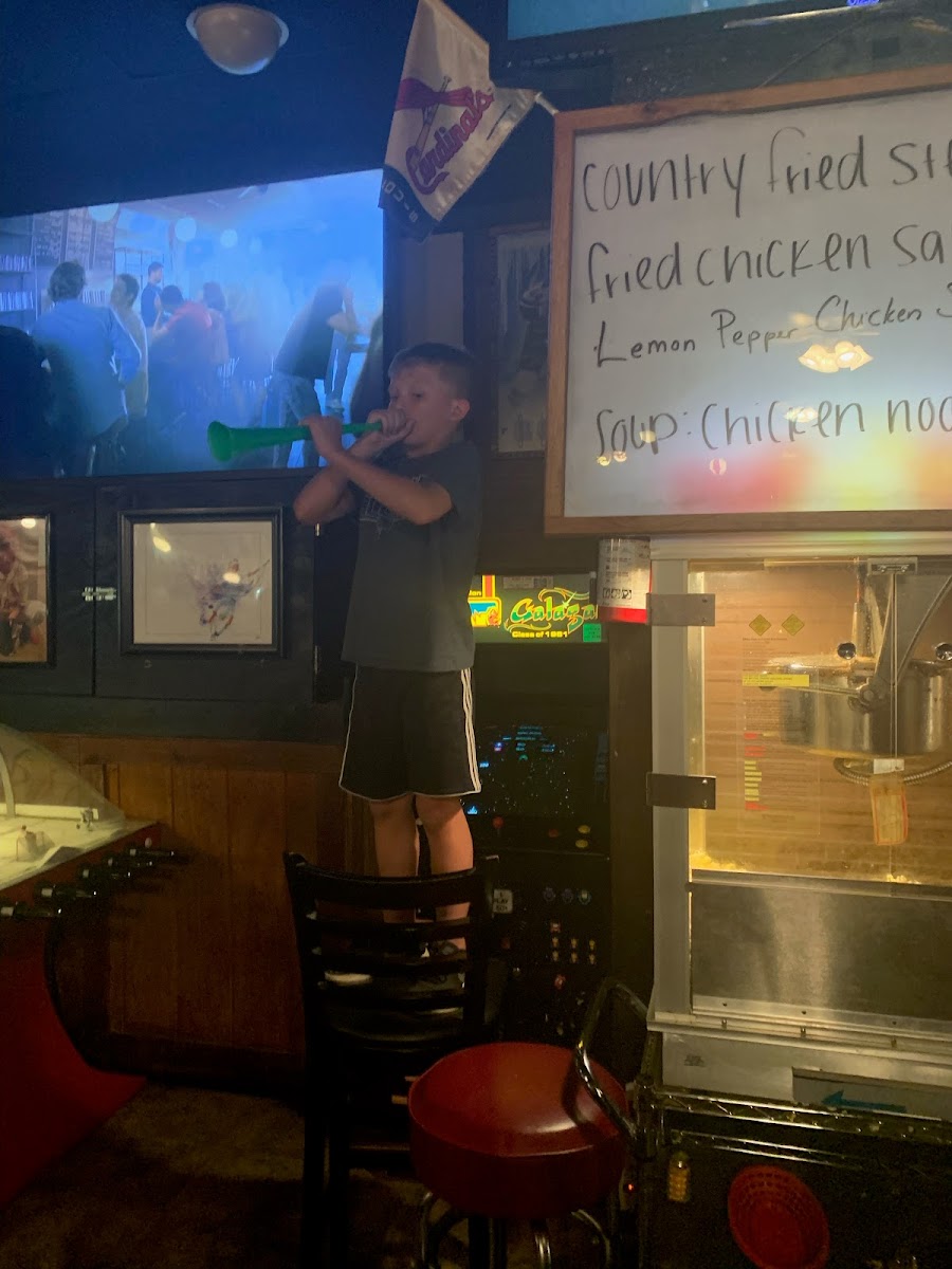 Photo of St Louis Happy Hour Bar & Grille