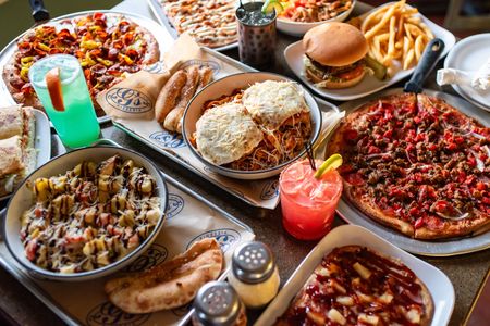 Photo of G's Pizzeria Bar & Grill