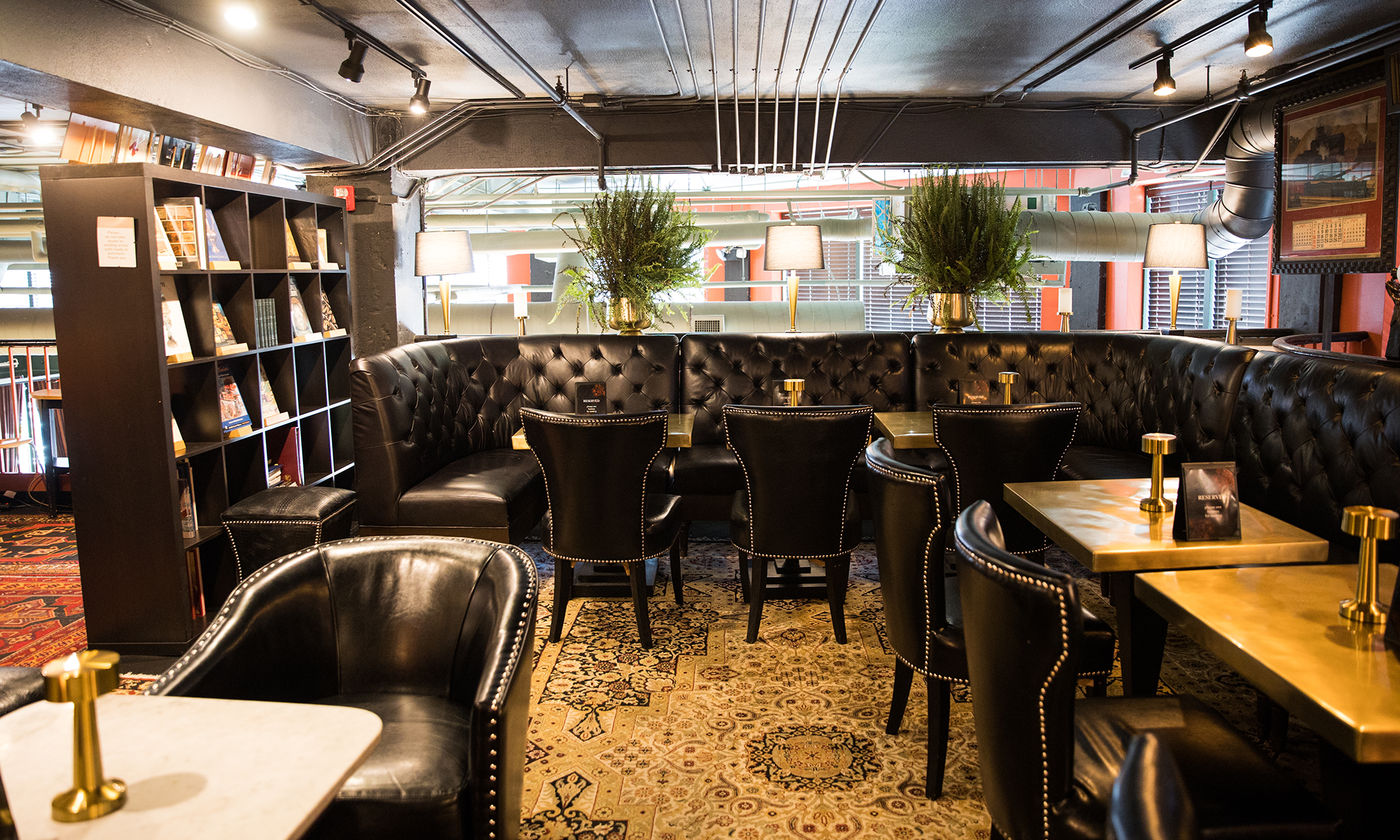 Photo of Battery Park Book Exchange & Champagne Bar