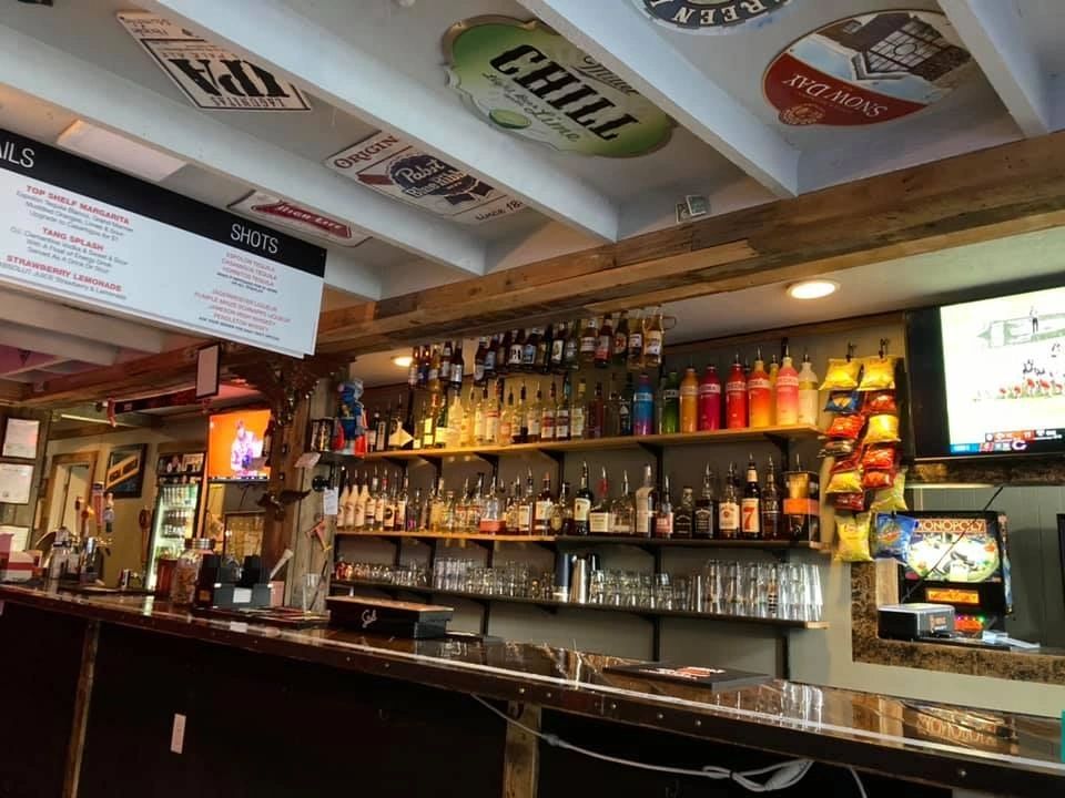 Photo of T's Lounge