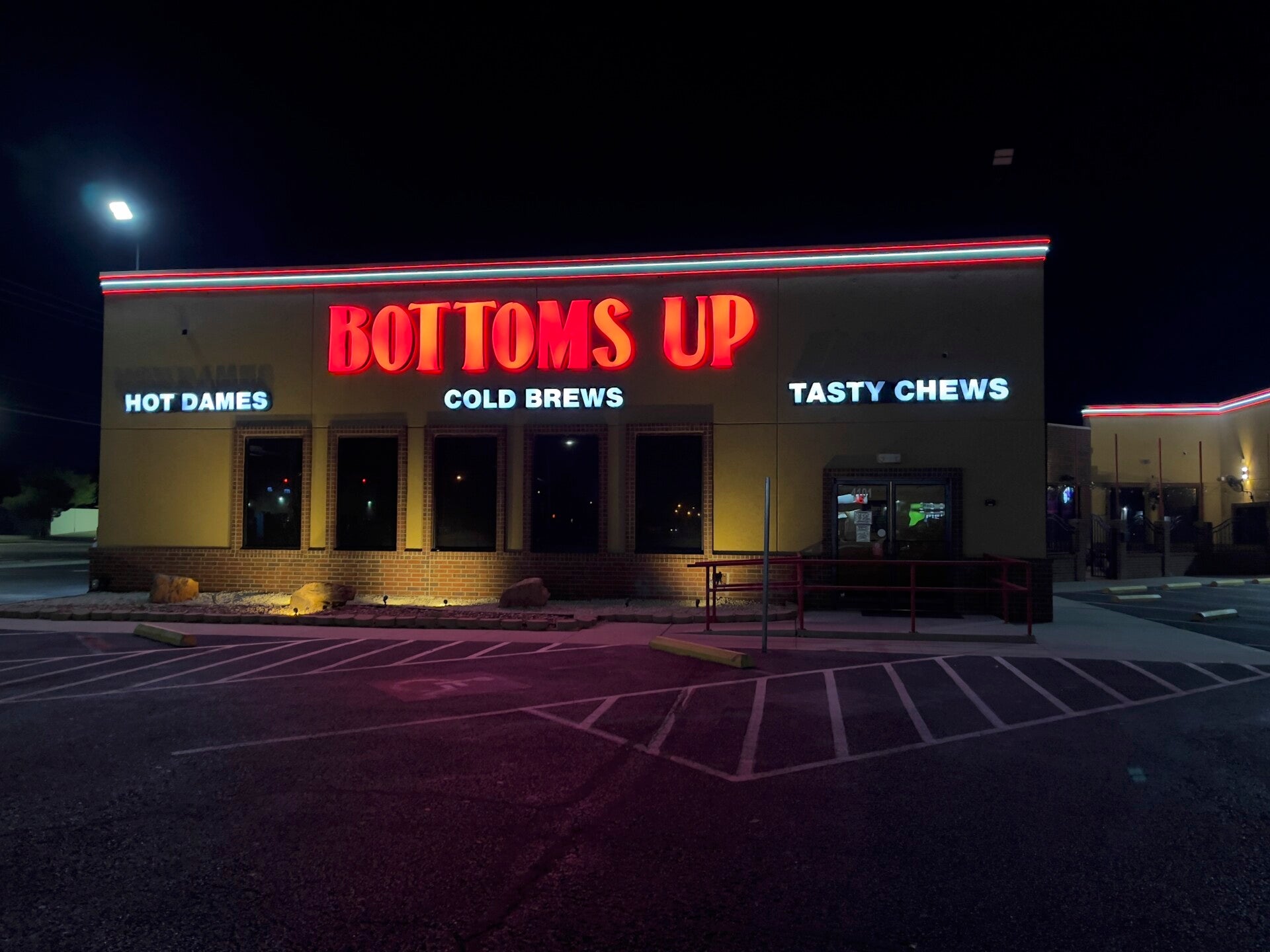 Photo of Bottoms Up Bar & Grill
