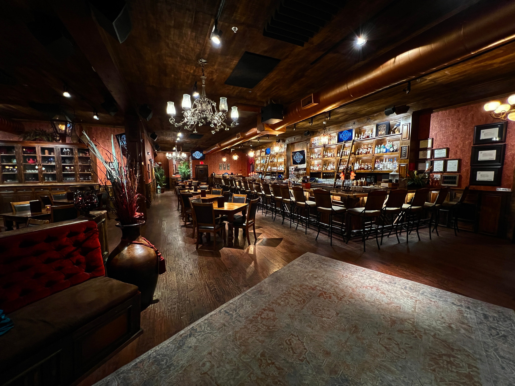 Photo of El Divino Dining & Cocktails